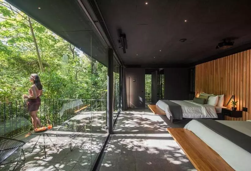 Rio Perdido Hotel & Thermal River