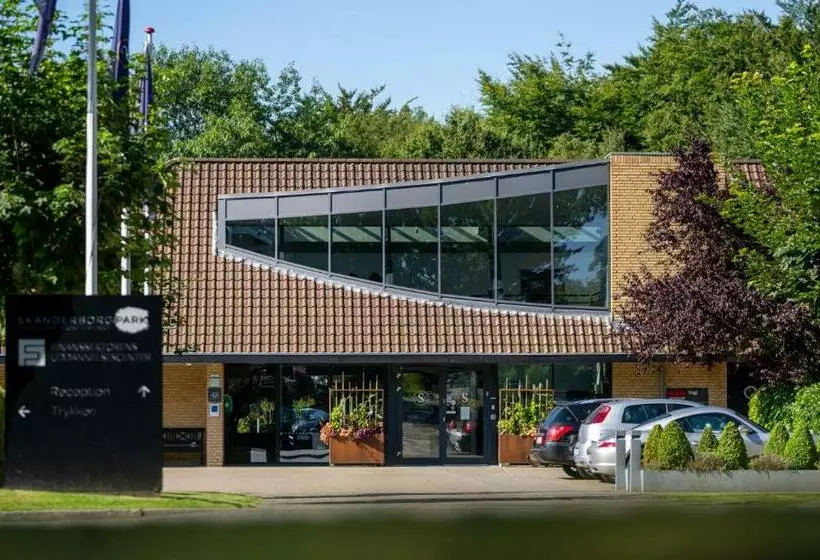 호텔 Skanderborg Park