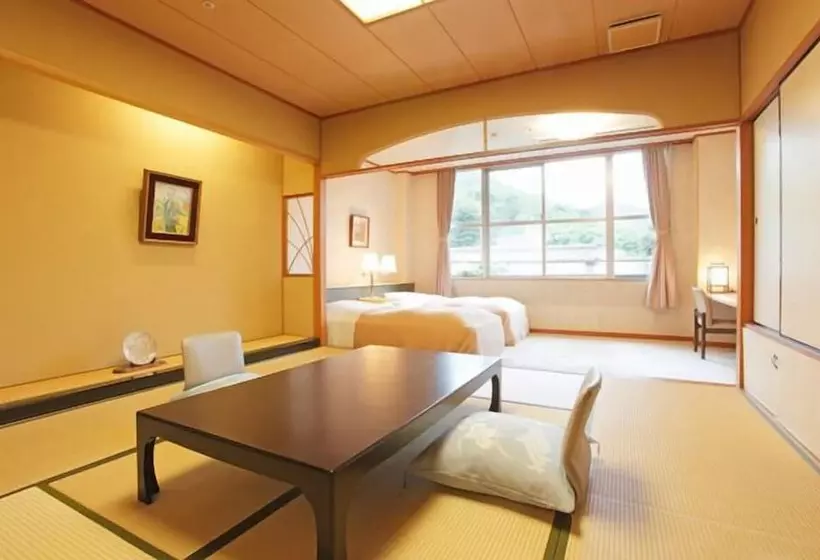 בית מלון כפרי Tamai Bekkan