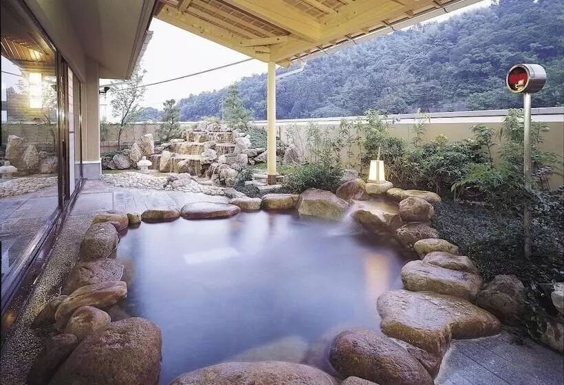 בית מלון כפרי Tamai Bekkan