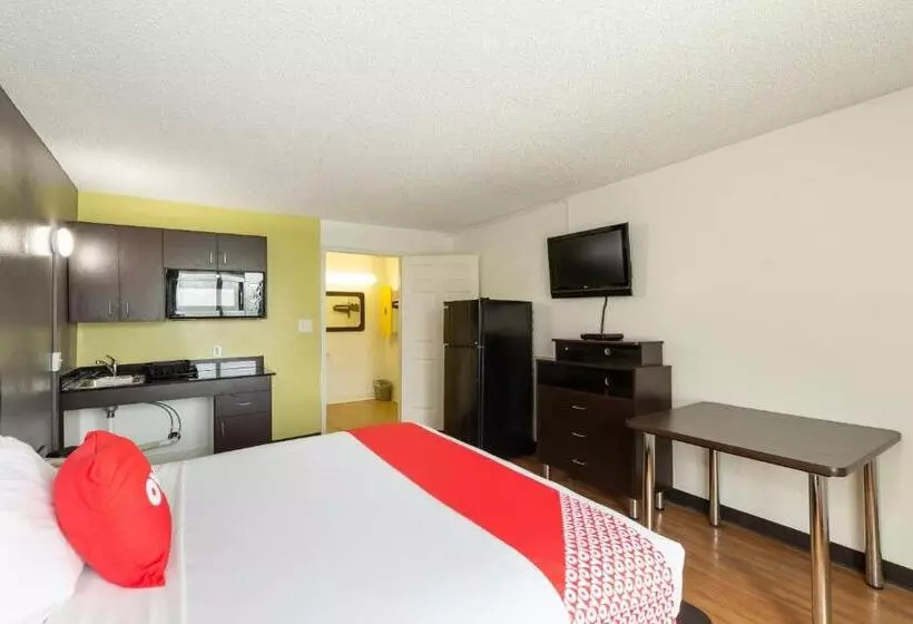 Hotelli Travelodge By Wyndham Baton Rouge East