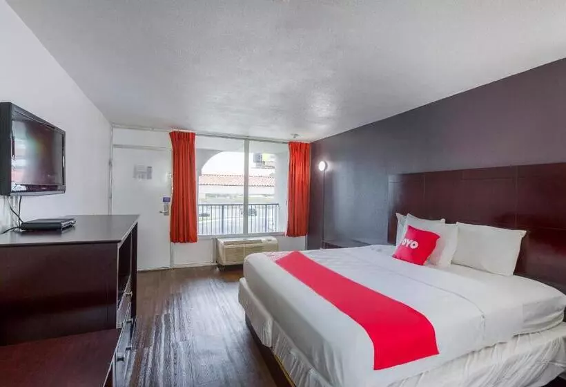 Hotelli Travelodge By Wyndham Baton Rouge East