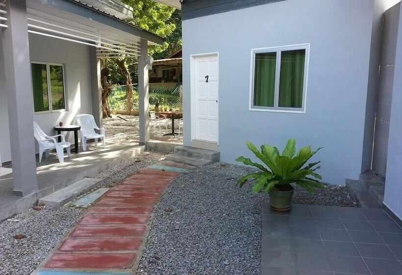 فندق على الطريق Cactus Inn