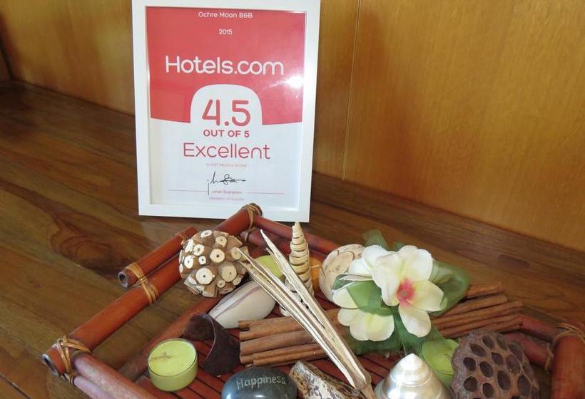 Ochre Moon B&b