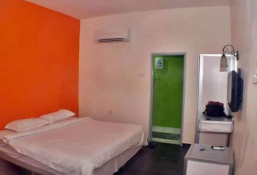 Pensión Cenang Rest House