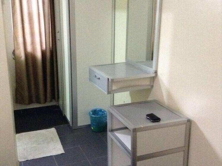 פנסיון Cenang Rest House