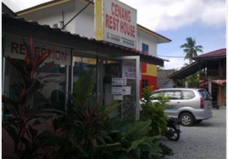 פנסיון Cenang Rest House