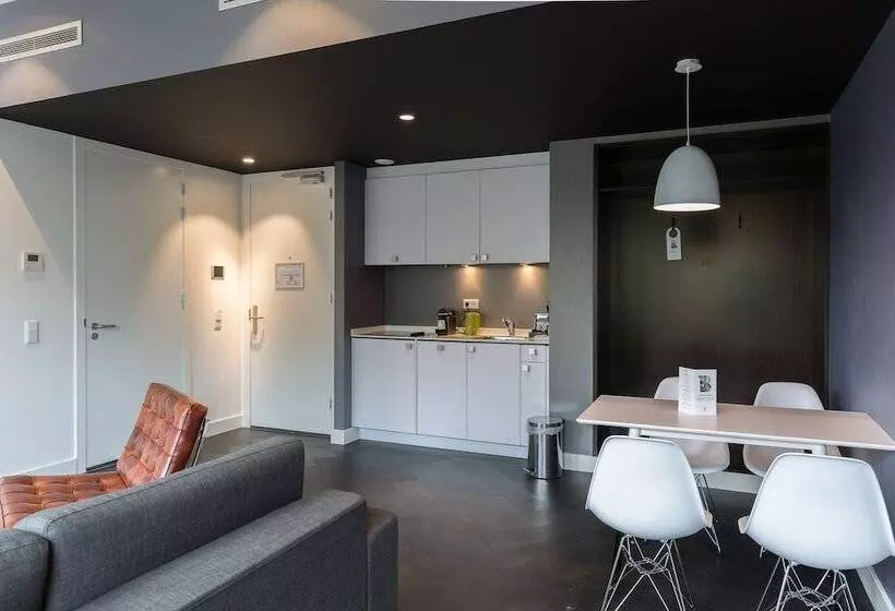 B Aparthotel Kennedy