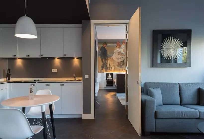 B Aparthotel Kennedy