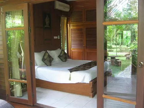 Baan Laem Noi Villa S