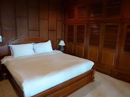 Baan Laem Noi Villa S