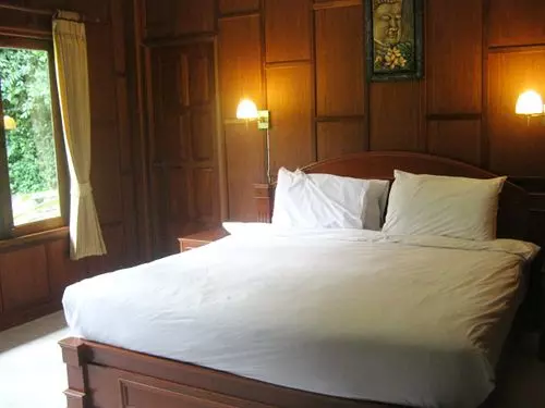 Baan Laem Noi Villa S