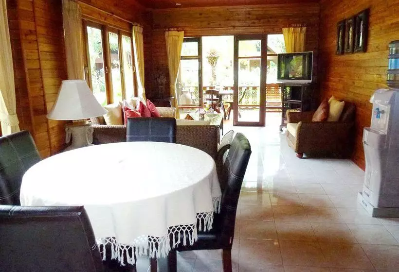 Baan Laem Noi Villa S