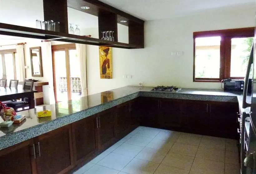 Baan Laem Noi Villa S