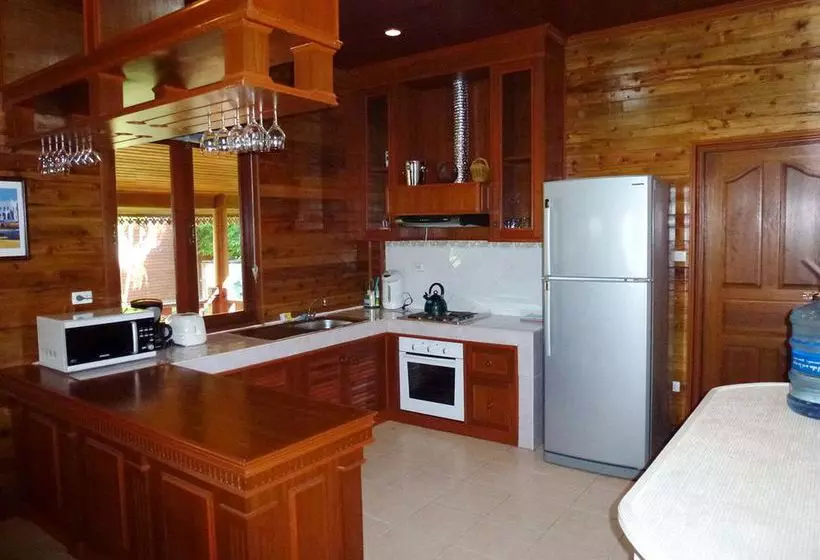 Baan Laem Noi Villa S