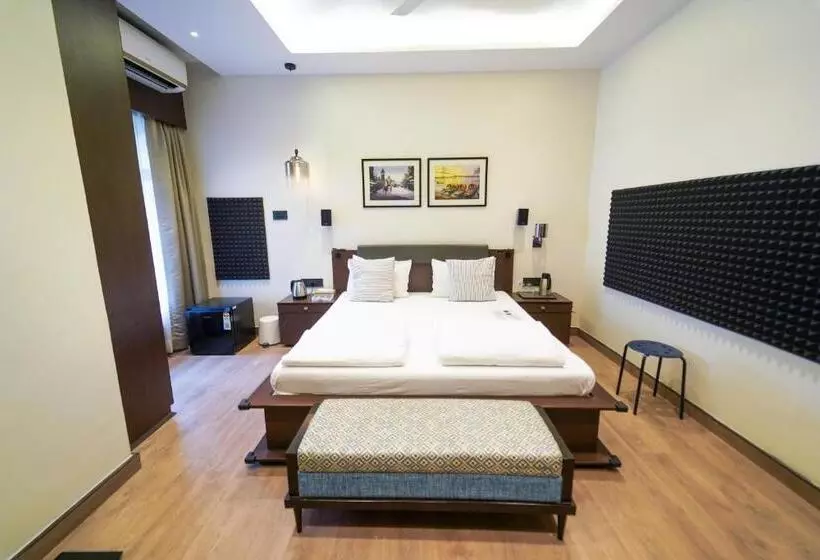 Central Bed & Breakfast