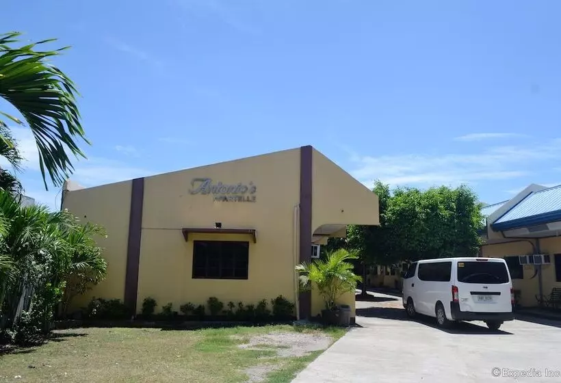 בית מלון כפרי Antonio S Apartelle & Suites