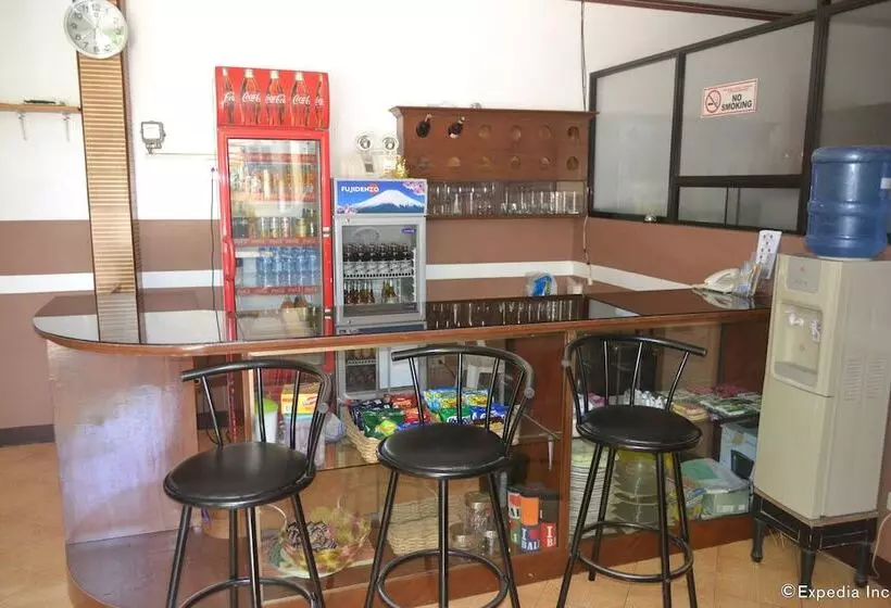 בית מלון כפרי Antonio S Apartelle & Suites