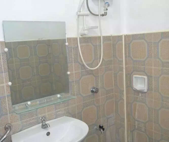 בית מלון כפרי Antonio S Apartelle & Suites