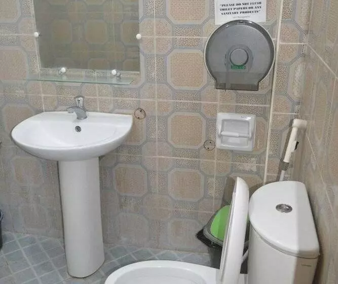 בית מלון כפרי Antonio S Apartelle & Suites