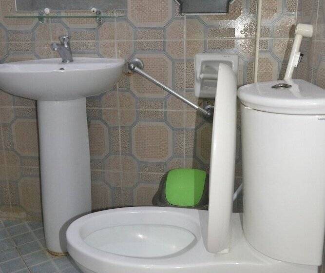 בית מלון כפרי Antonio S Apartelle & Suites