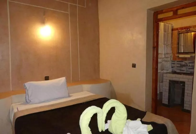 Отель Auberge Sahara