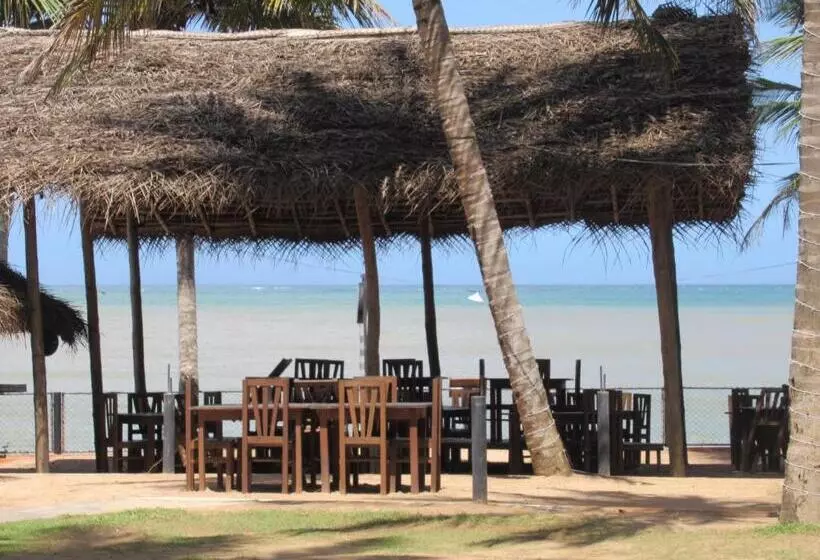 Hotel Ceylon Sea
