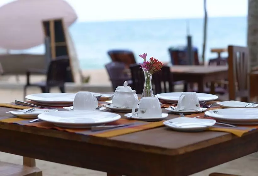 Hotel Ceylon Sea