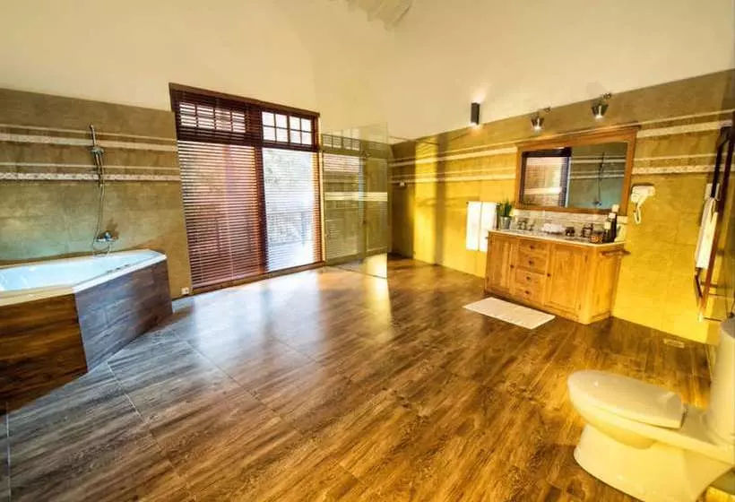 Hotel D Pavilion Boutique