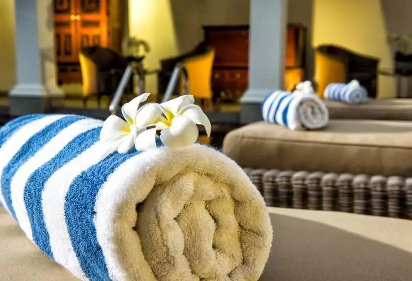 Hotel D Pavilion Boutique