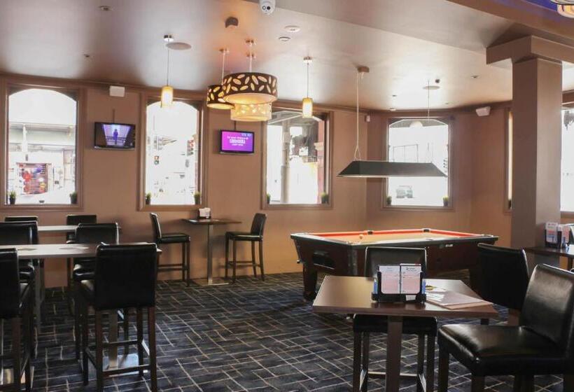 Glasgow Arms Hotel Ultimo