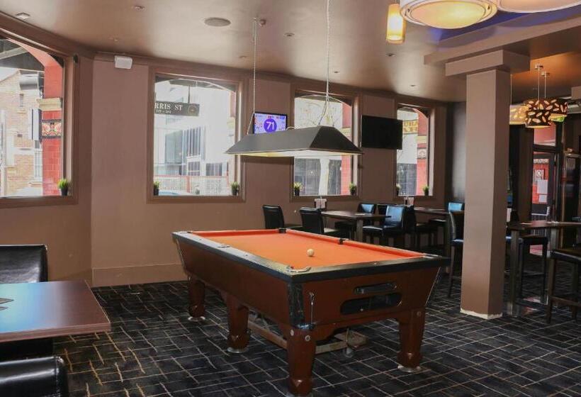 Glasgow Arms Hotel Ultimo