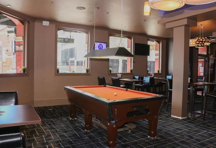 Glasgow Arms Hotel Ultimo