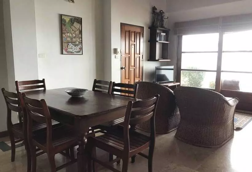 בית מלון כפרי Grand Villa La Perla