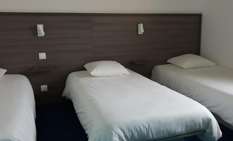 בית מלון כפרי Hôtel Althea   Piscine Et Sauna