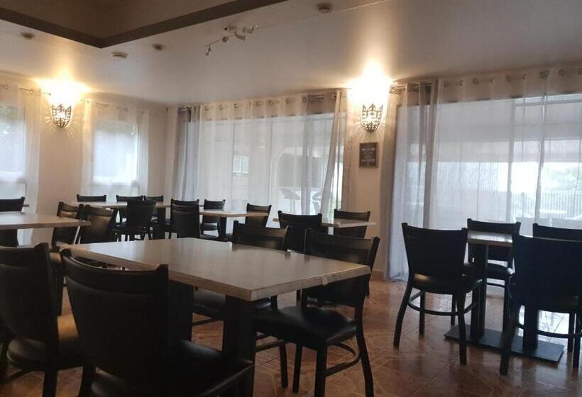 בית מלון כפרי Hôtel Althea   Piscine Et Sauna