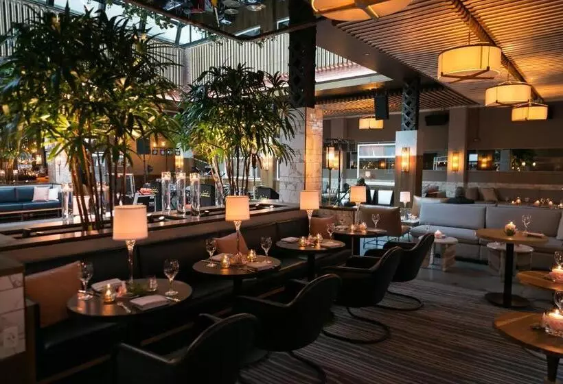 Kimpton Gray Hotel Chicago, An Ihg