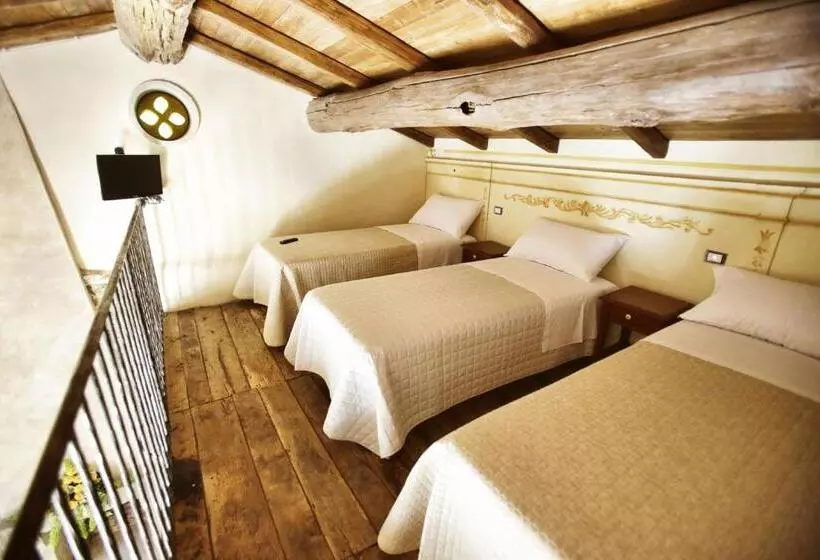 호텔 La Locanda Del Ruspante