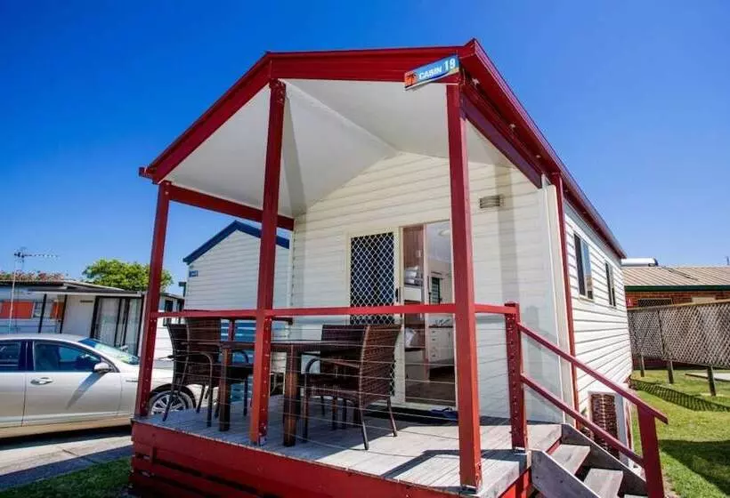 Отель Reflections Evans Head Holiday Park