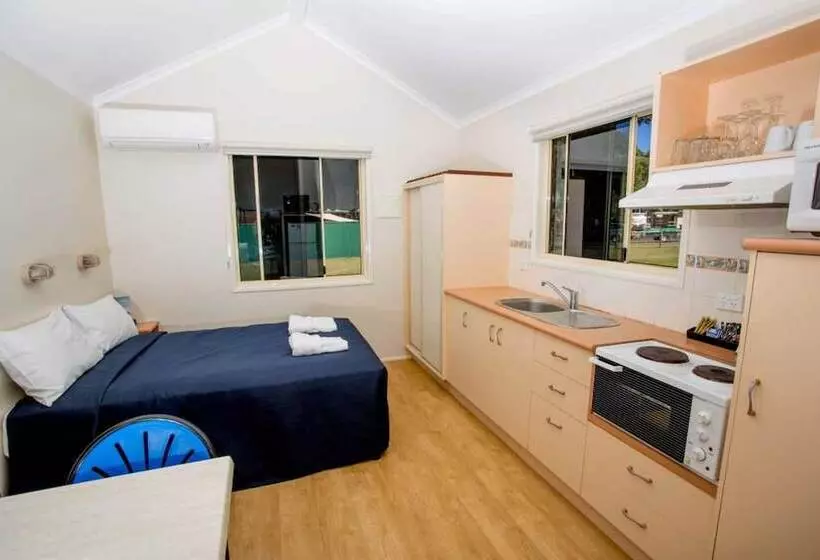 Отель Reflections Evans Head Holiday Park