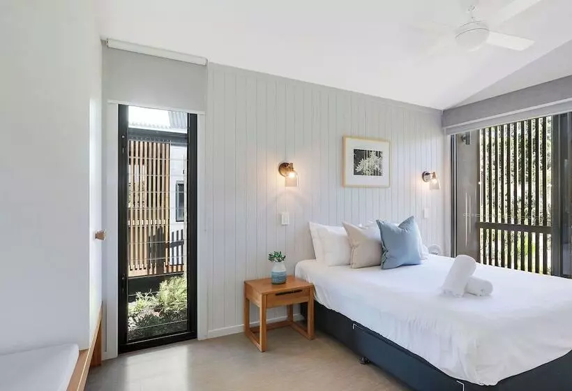 Отель Reflections Evans Head Holiday Park