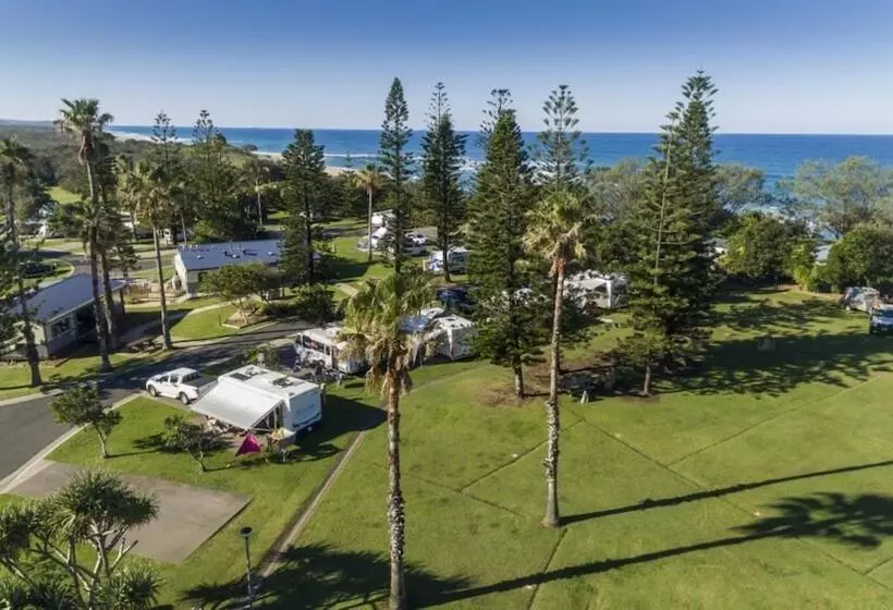 Отель Reflections Corindi Beach Holiday Park