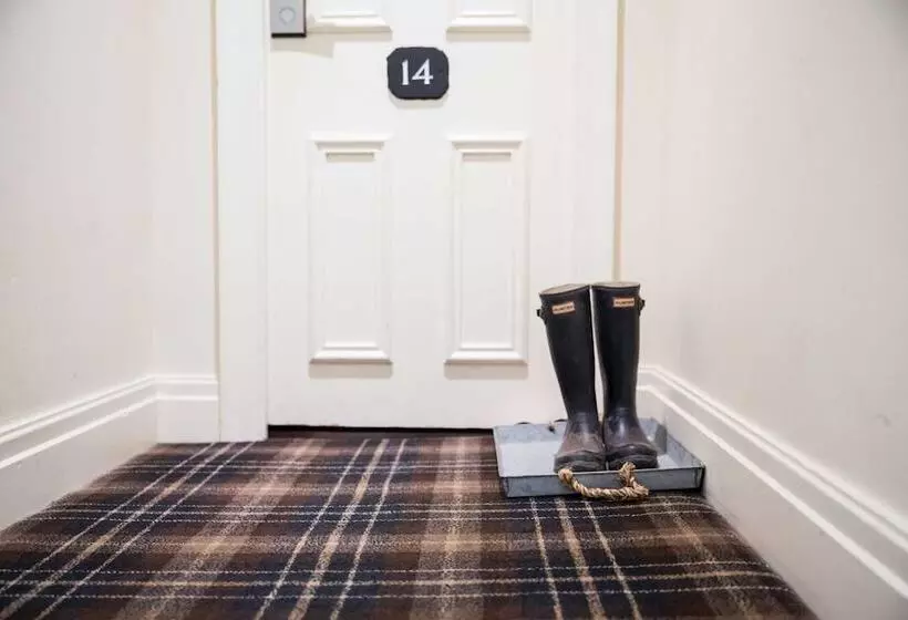 هتل Royal Oak At Keswick