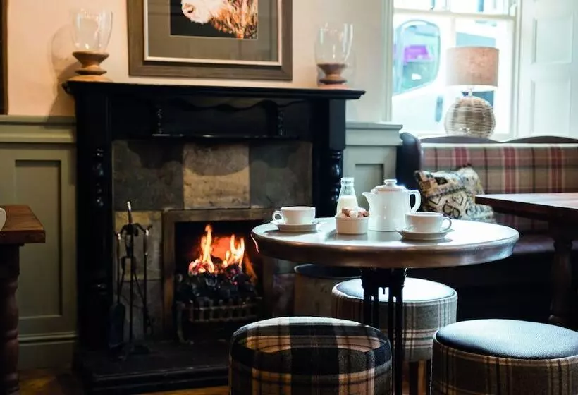 هتل Royal Oak At Keswick