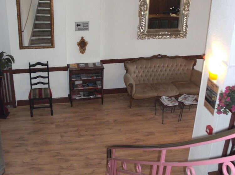 فندق Bar Restaurant Saint Paul