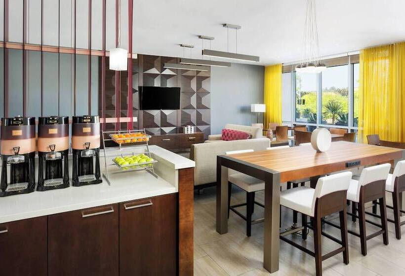 فندق Springhill Suites By Marriott San Diego Mission Valley