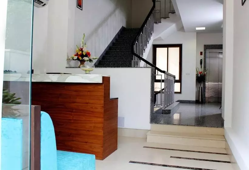 ホテル Stately Suites  Mg Road