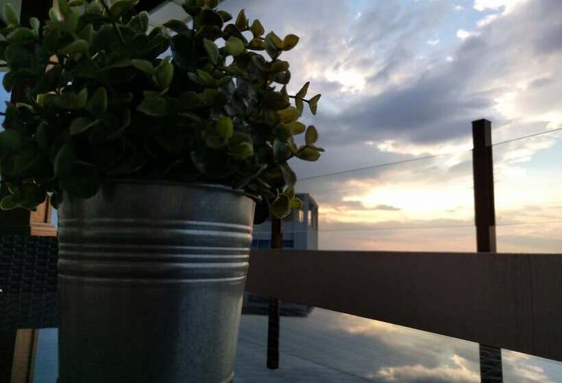 فندق The Residence