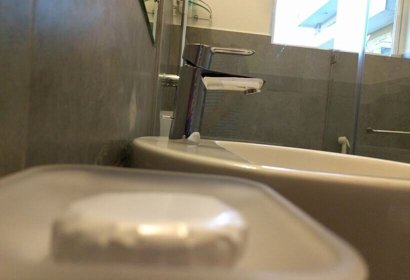 فندق The Residence