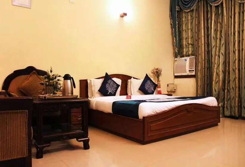 Oyo Apartments Dwarka Sector 12